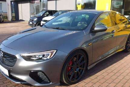 Opel Insignia 84.249 km 22.490 &euro; Neustrelitz 17235