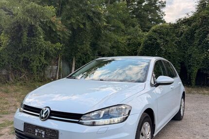 VW Golf 106.000 km 10.989 &euro; Hünstetten 65510