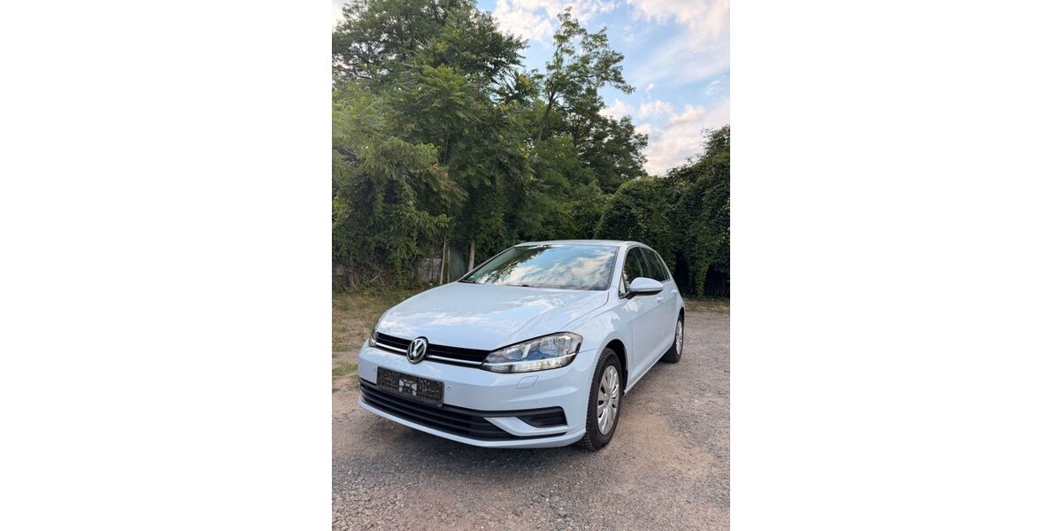 VW Golf 106.000 km 10.989 &euro; Hünstetten 65510