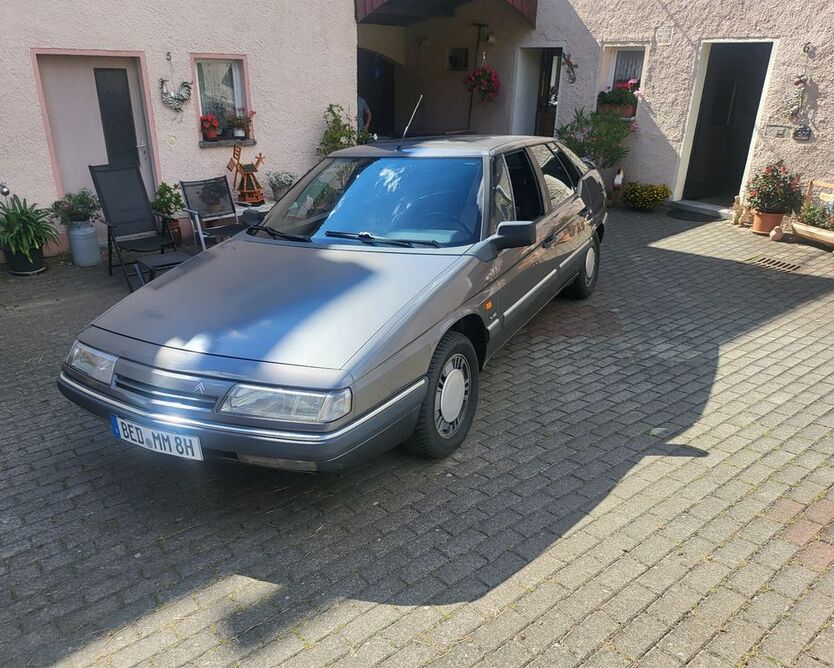 Citroen XM 239.000 km 2.800 € Dorfchemntiz 09619