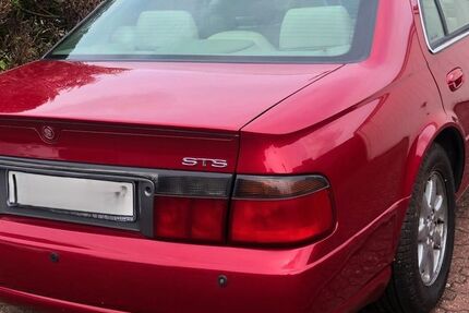 Cadillac STS 96.400 km 8.000 &euro; Krefeld 47802