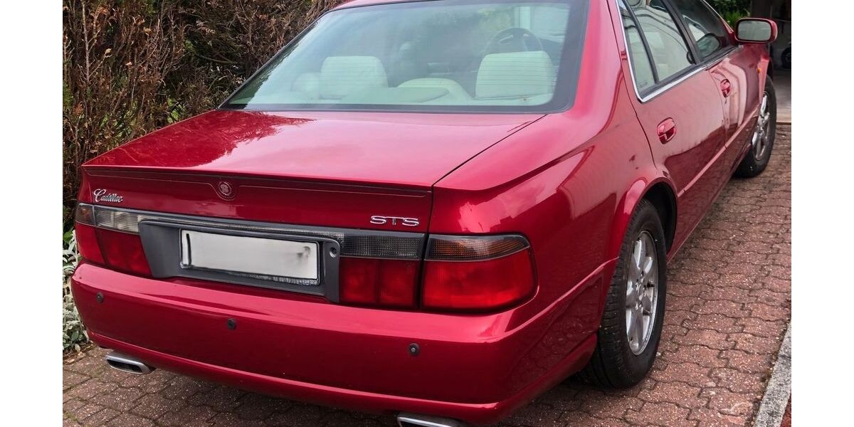 Cadillac STS 96.400 km 8.000 &euro; Krefeld 47802
