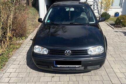 VW Golf 220.800 km 800 &euro; Eisingen 97249