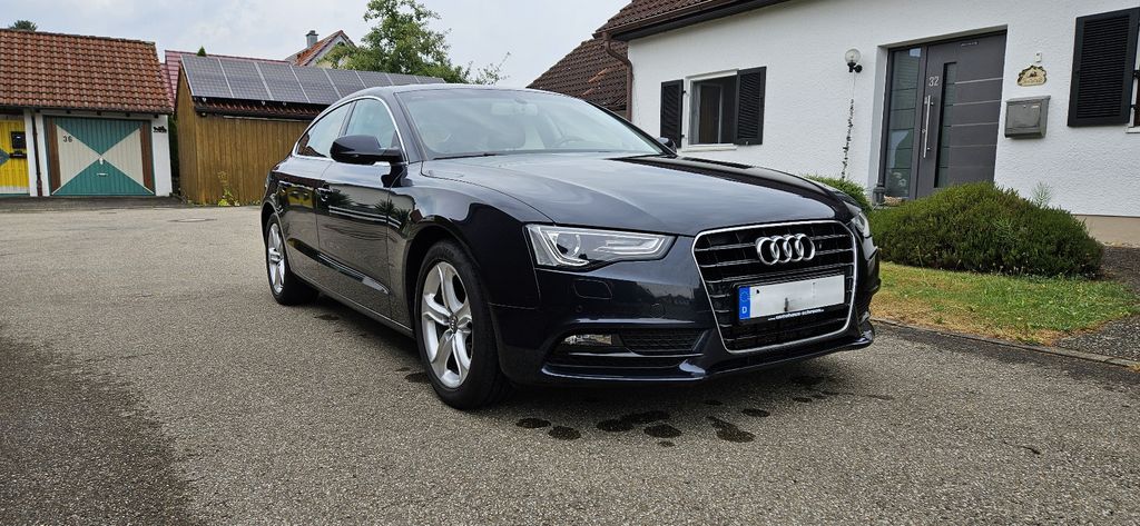 Audi A5 179.061 km 12.100 &euro; Fellheim 87748