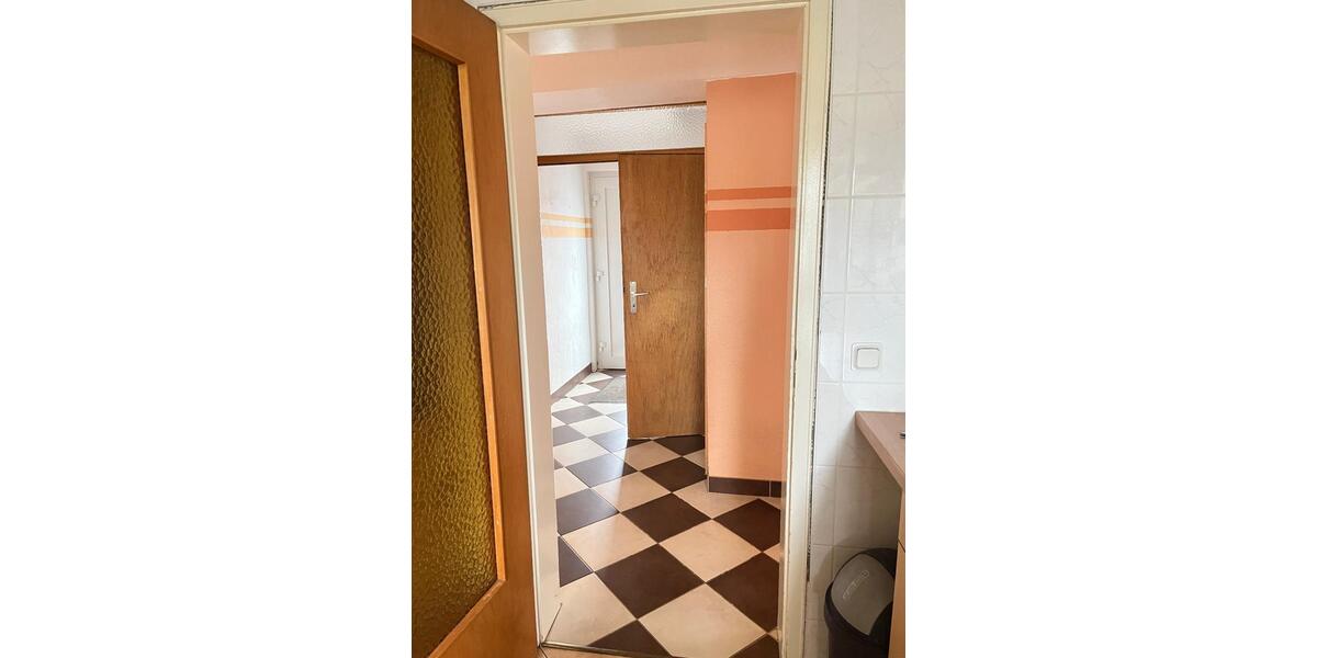 Bauernhaus, Landhaus Schenklengsfeld - 6 Zimmer, 156 m&sup2;, 120.000&euro; | Angebot:26857849