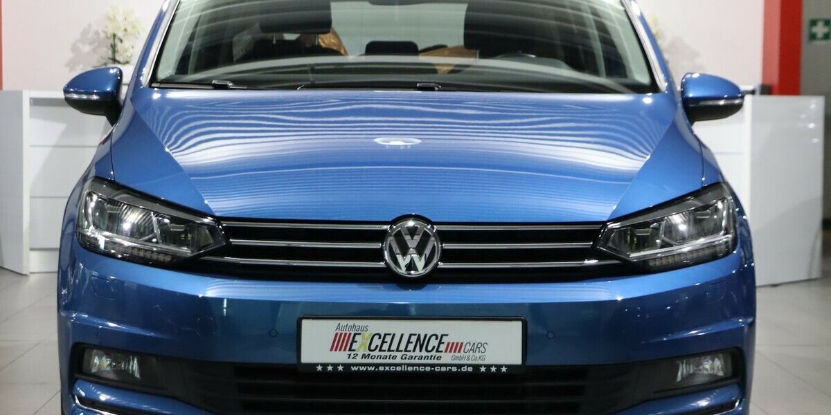 VW Touran 1.6 TDI DSG JOIN FAMILY LED,ACC+LANE+SIDE 83.000 km 18.991 &euro; Hamm 59077