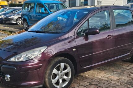 Peugeot 307 180.900 km 1.990 &euro; Chemnitz 09120