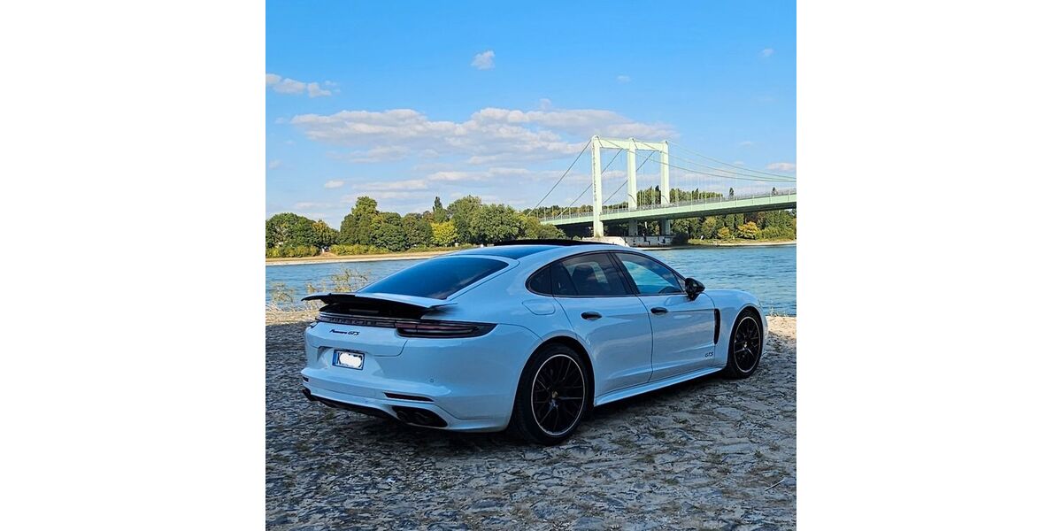 Porsche Panamera 145.000 km 55.900 &euro; Köln 51107
