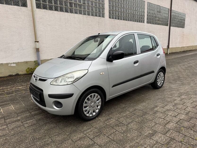 i10