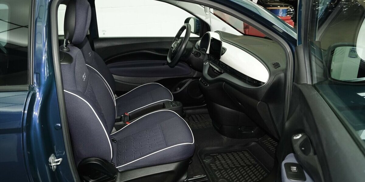 Fiat 500e Action Carplay Android Automatik 23.600 km 12.600 &euro; Lich 35423