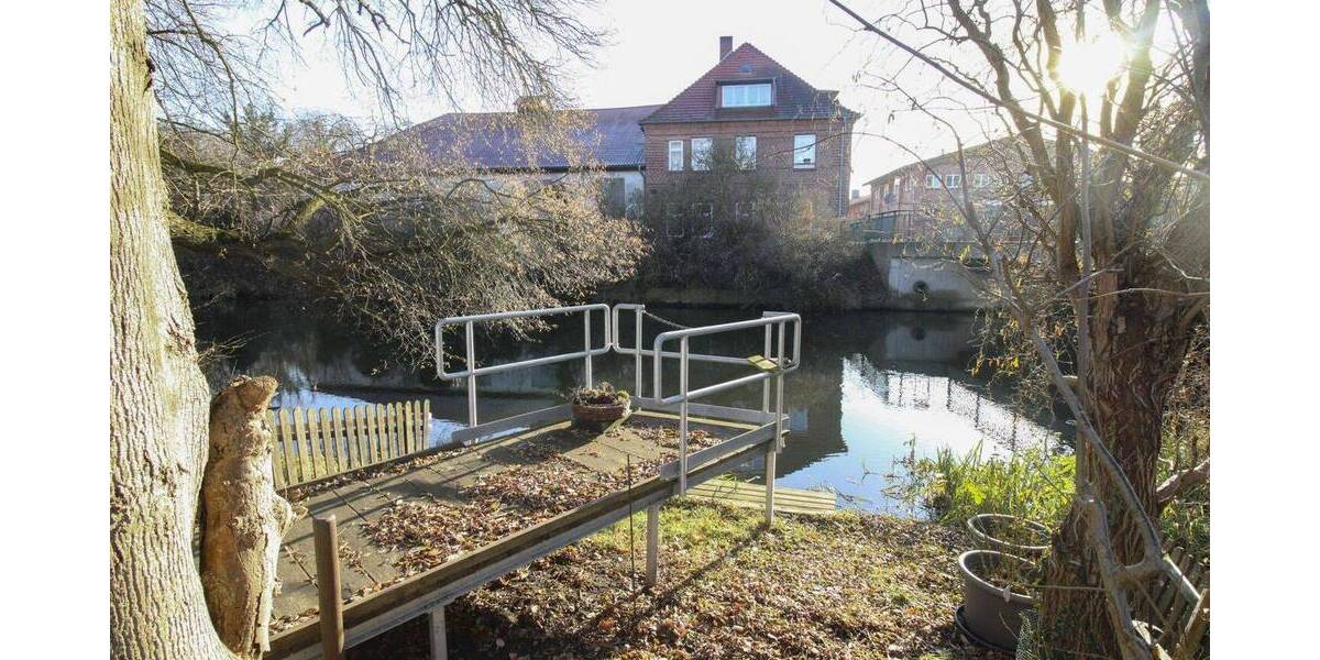 Mehrfamilienhaus, Wohnhaus Grabow - 9 Zimmer, 285 m&sup2;, 199.000&euro; | Angebot:26731198