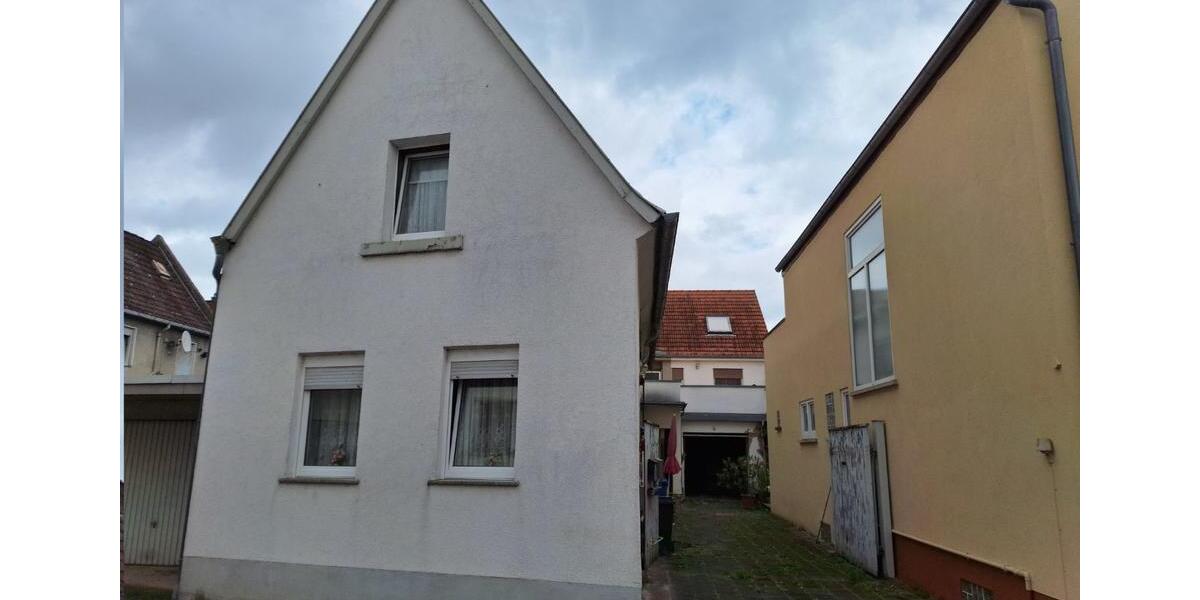 Mehrfamilienhaus, Wohnhaus Haßloch - 11 Zimmer, 321 m&sup2;, 478.000&euro; | Angebot:25843244