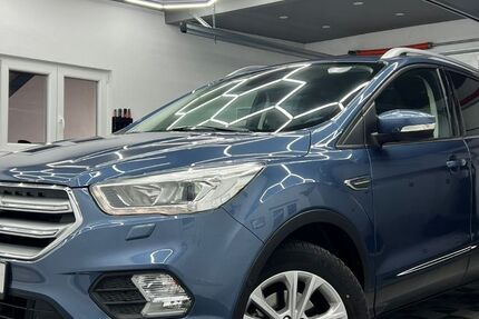 Ford Kuga 43.500 km 17.950 &euro; Altdorf 84032