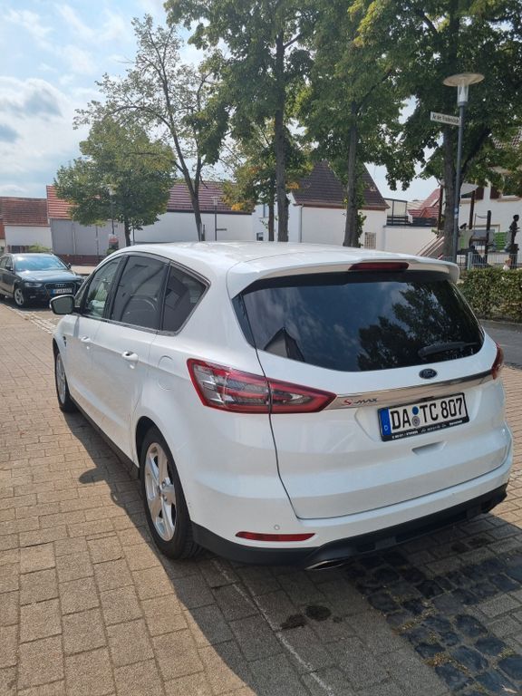 Ford S-Max 193.000 km 15.000 € Griesheim 64347