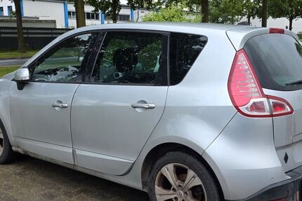 Renault Scenic 138.044 km 5.000 &euro; Werlte 49757
