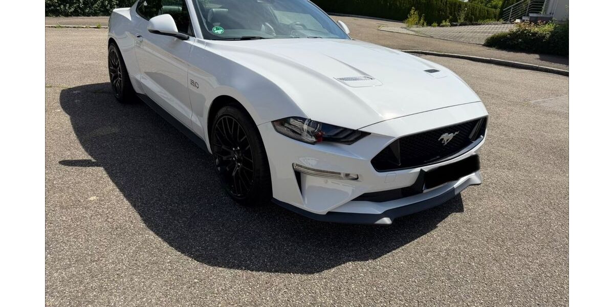 Ford Mustang 111.050 km 33.000 &euro; Schwäbisch Hall 74523