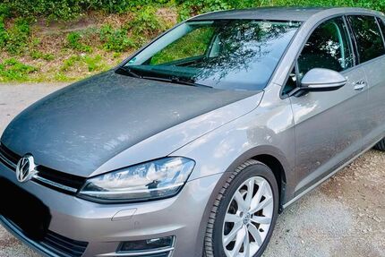 VW Golf 82.000 km 13.490 &euro; Melle 49328