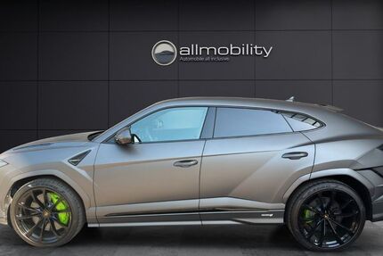 Lamborghini Urus 42.000 km 267.900 &euro; München 81541