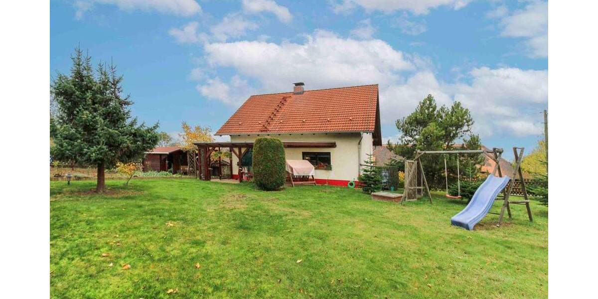 Einfamilienhaus Zeitz - 5 Zimmer, 143 m&sup2;, 325.000&euro; | Angebot:25266511