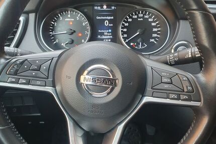 Nissan Qashqai 155.000 km 10.500 &euro; Alpen 46519