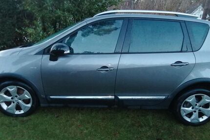 Renault Scenic 153.000 km 5.590 &euro; Grünheide 15437