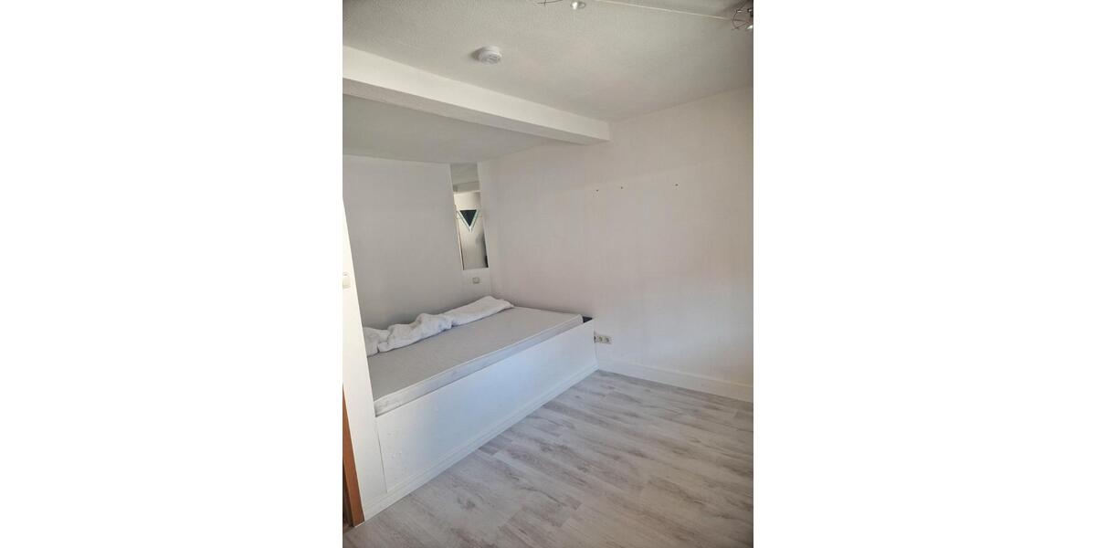 Doppelhaushälfte Güntersleben - 6 Zimmer, 99 m&sup2;, 295.000&euro; | Angebot:26113153
