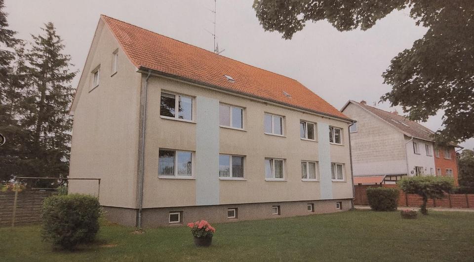 Dachgeschoßwohnung Plau am See - 2 Zimmer, 42 m&sup2;, 300&euro; | Angebot:26200042