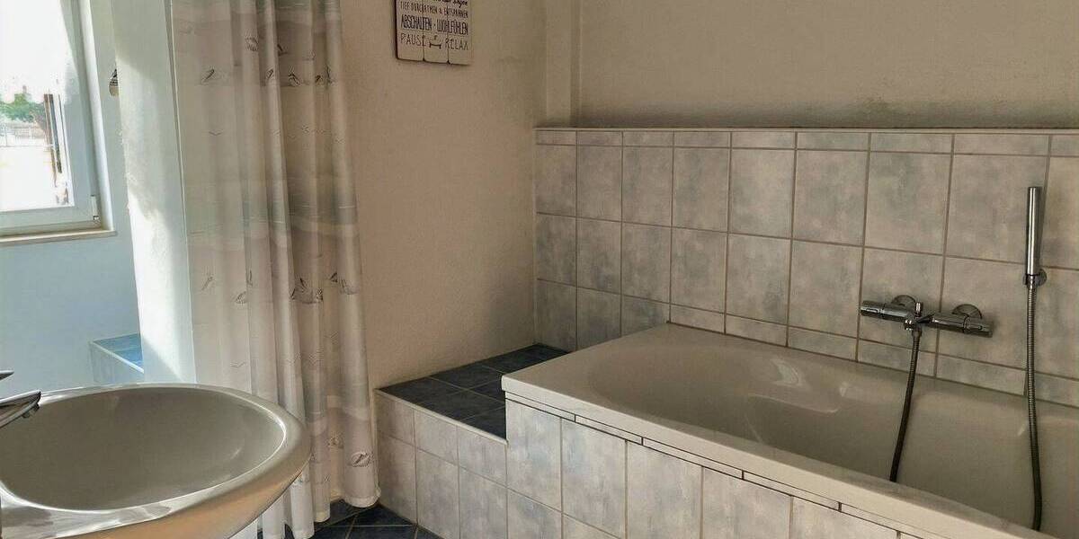 Einfamilienhaus Hähnichen - 4 Zimmer, 110 m&sup2;, 119.000&euro; | Angebot:25909355