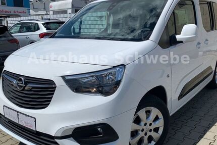 Opel Combo Life 127.789 km 11.985 &euro; Berlin 13089