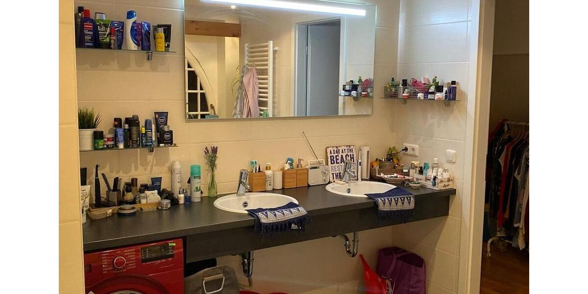 Etagenwohnung Radebeul - 2 Zimmer, 107 m&sup2;, 950&euro; | Angebot:25438211