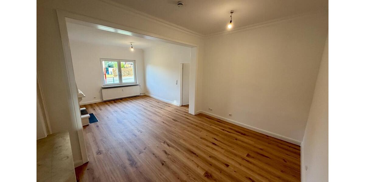 Renovierte 2-Zimmer-Erdgeschosswohnung zu vermieten. 2 zimmer