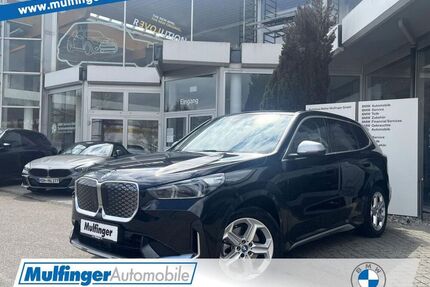 BMW iX1