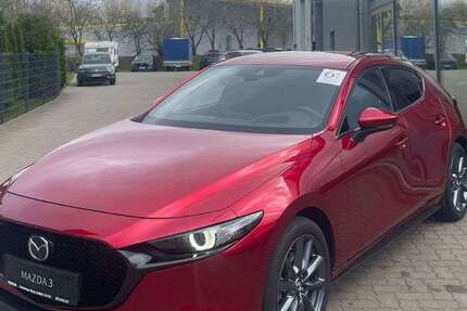 Mazda 3 17.526 km 24.690 &euro; Marne 25709