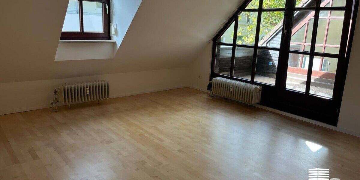 Schöne 3,5 Zimmer Wohnung in Pfersee Nord. 3 zimmer