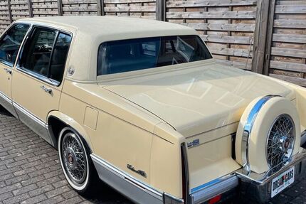 Cadillac Deville