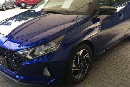 Hyundai i20 23.739 km 15.980 &euro; Berlin 10315