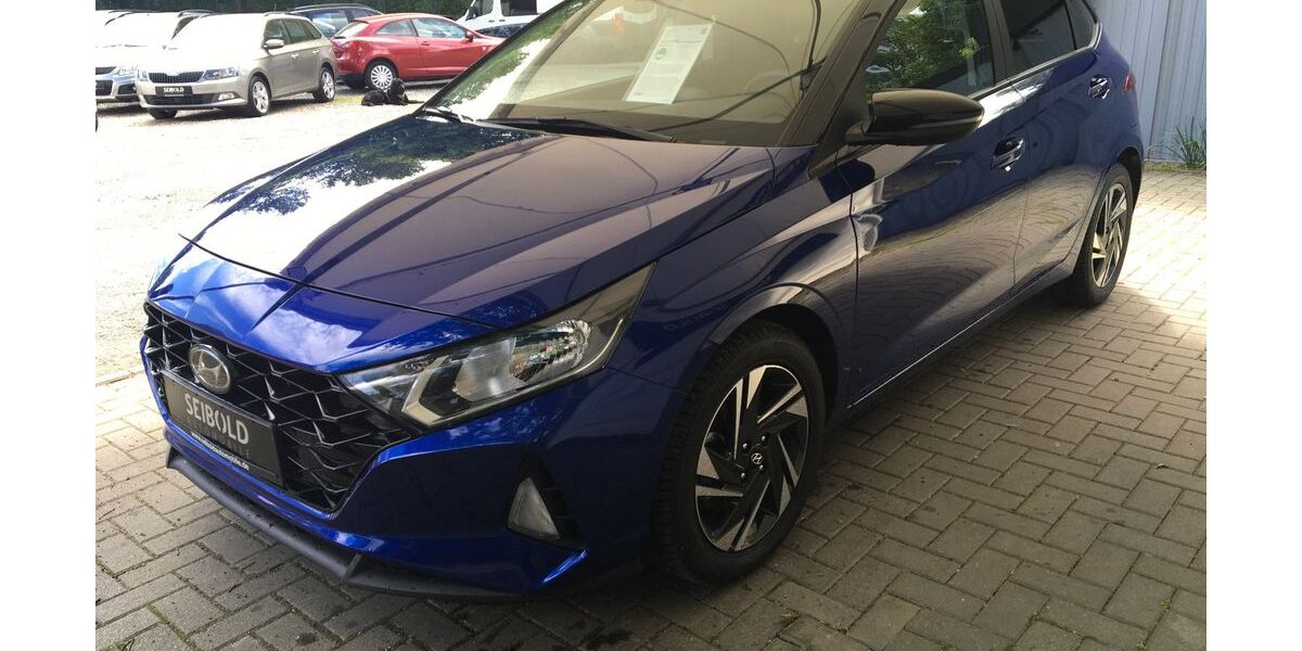 Hyundai i20 23.739 km 15.980 &euro; Berlin 10315