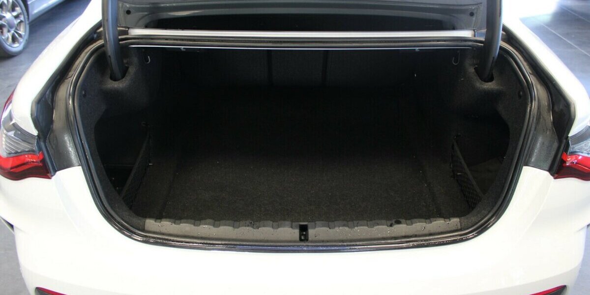 BMW 430 430i Coupe M Sport 59.995 km 38.980 &euro; Euskirchen 53881