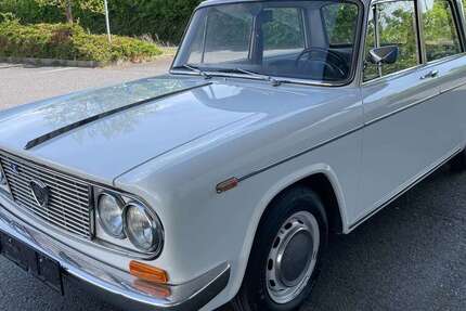 Lancia Fulvia 130.400 km 10.999 &euro; Dresden 01259