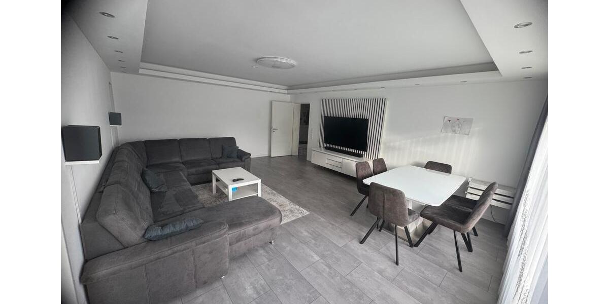 Etagenwohnung Solingen Central - 3 Zimmer, 83 m&sup2;, 293.000&euro; | Angebot:24726140