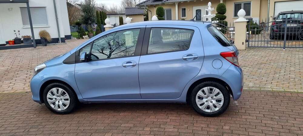 Toyota Yaris 19.123 km 8.750 &euro; Ludwigshafen 67071