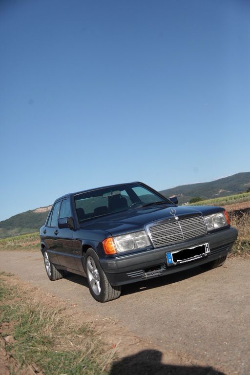 Mercedes-Benz 190 290.000 km 4.999 € Ladenburg 68526