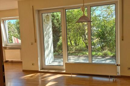 Lichtdurchflutete 3-Zimmer-Wohnung mit Garten 3 zimmer