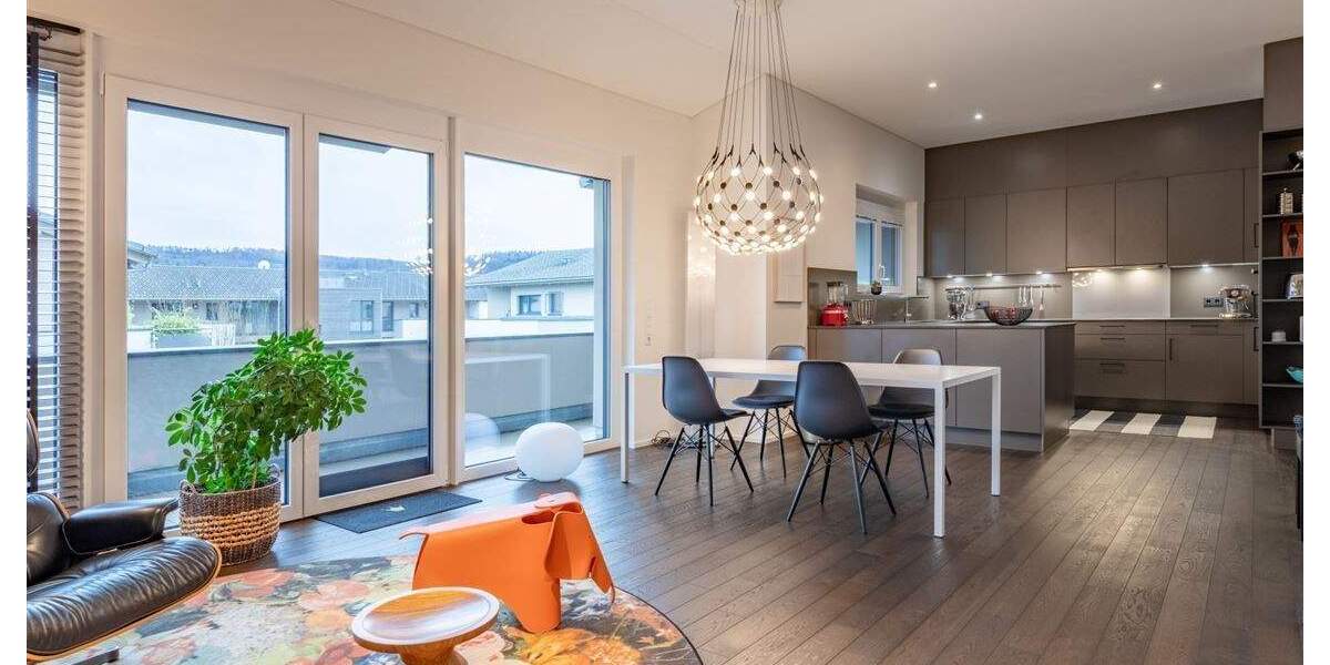 Stylisch schick! Top- Penthouse- Wohnung in Albbruck. 3 zimmer