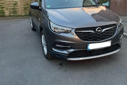 Opel Grandland (X) 91.542 km 14.000 &euro; Duisburg 47279