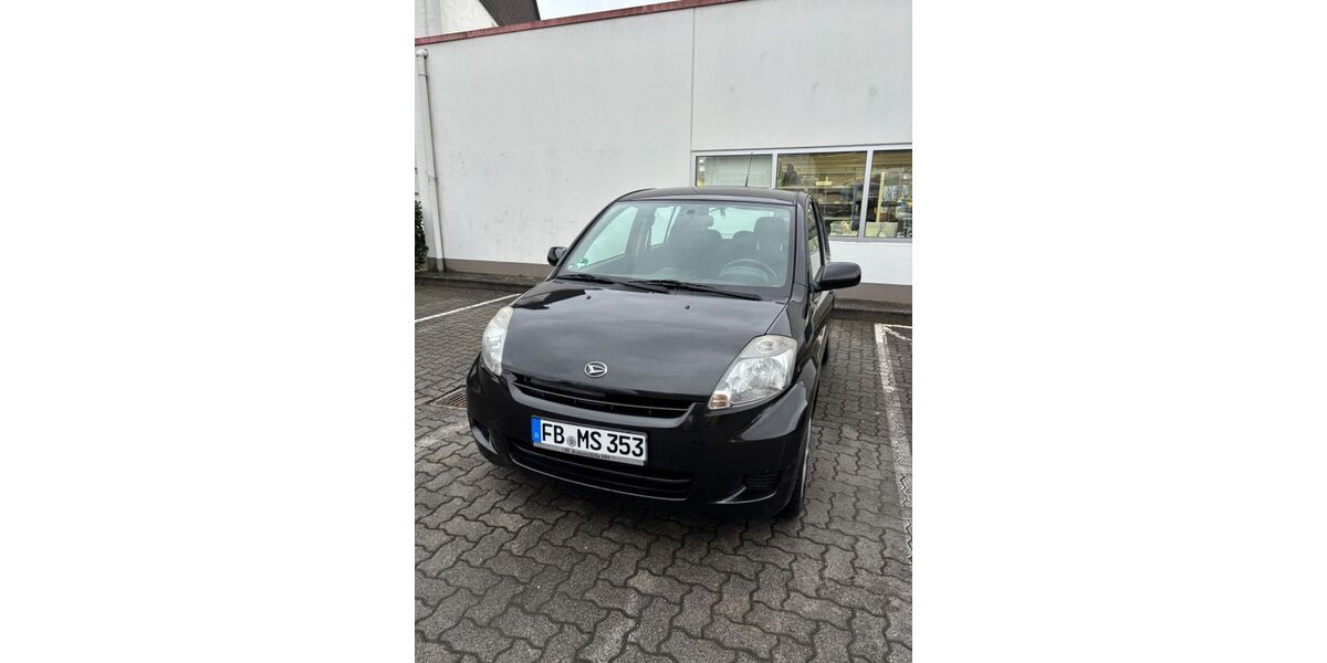 Daihatsu Sirion 166.000 km 999 &euro; Friedberg 61169