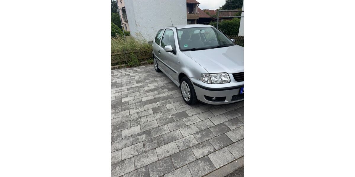 VW Polo 82.000 km 4.300 &euro; Markgröningen 71706