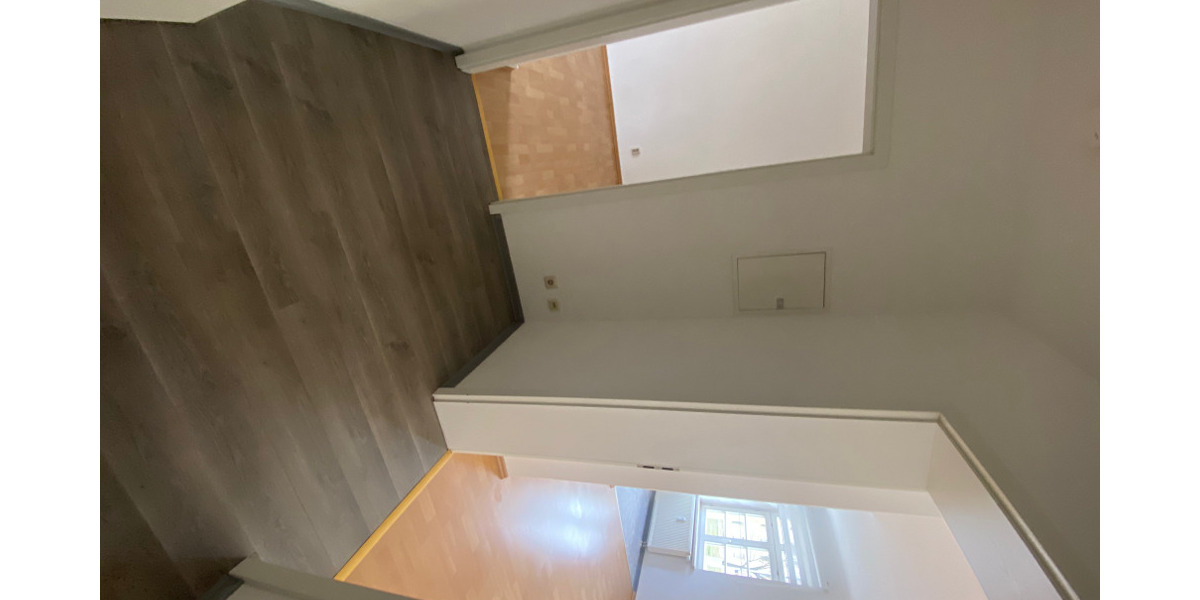 Schöne 2- Raum Wohnung in ruhiger Lage mit Balkon zu vermieten! 2 zimmer