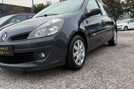 Renault Clio 162.264 km 2.490 &euro; Augsburg 86167