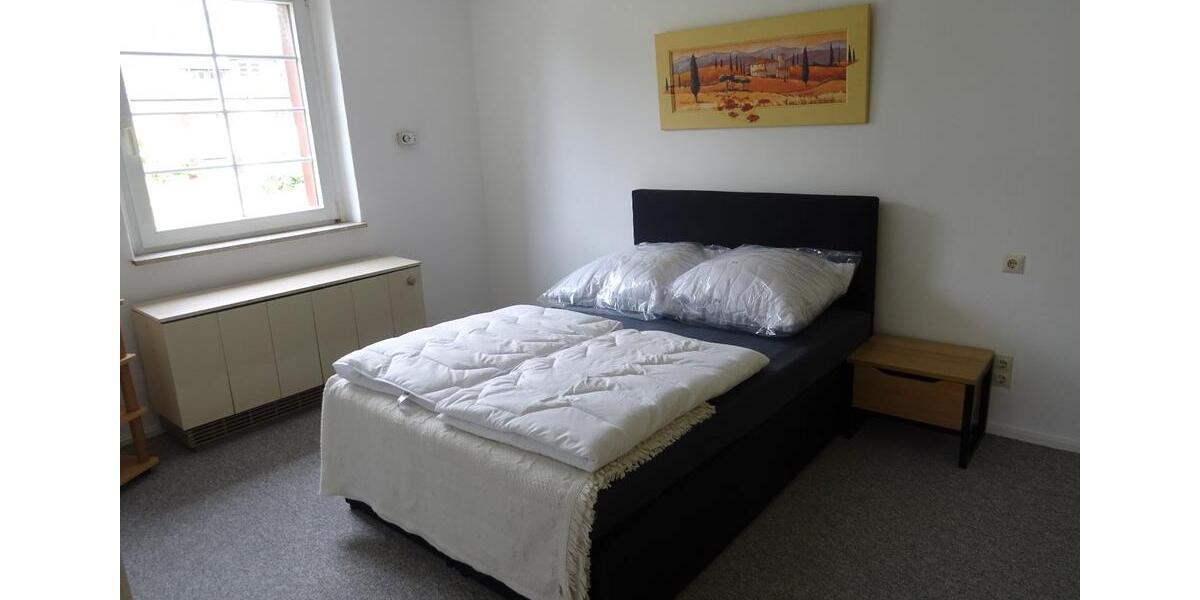 Doppelhaushälfte Berlin Charlottenburg-Wilmersdorf - 4 Zimmer, 110 m&sup2;, 1.200&euro; | Angebot:27718365